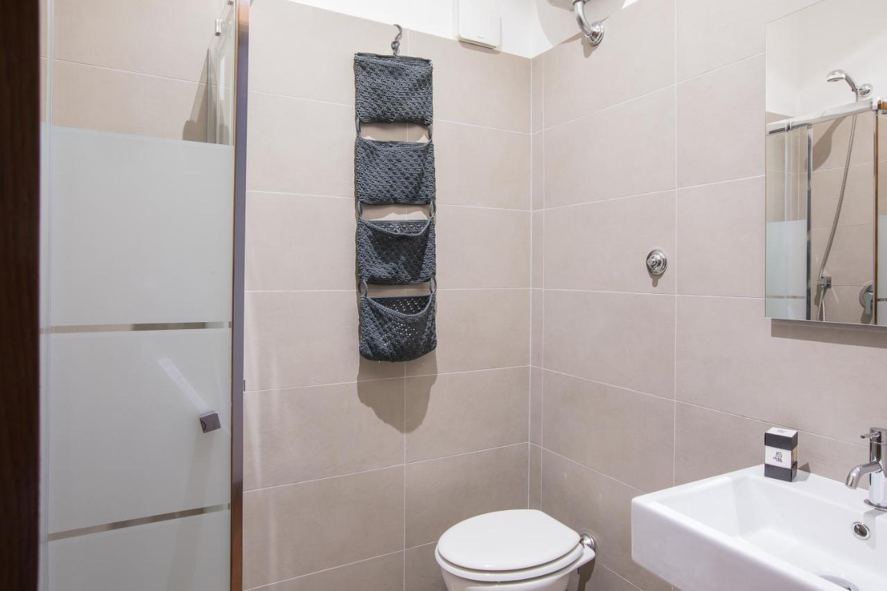 Pantheon Apartment Рим Екстер'єр фото